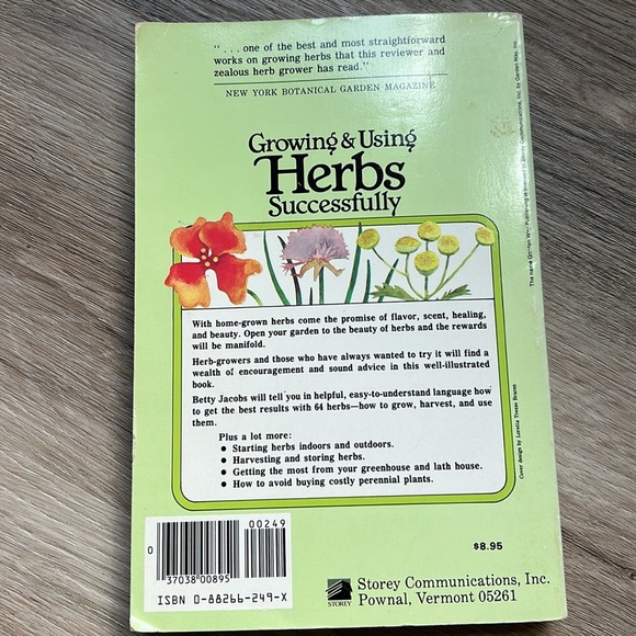 Vintage Herbs Book Growing & Using Herbs Successfully Betty E.M. Jacobs 70s - Picture 3 of 15